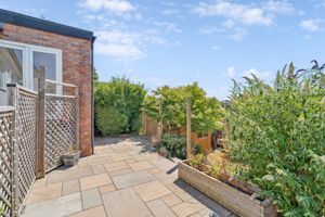 Photo 15- click for photo gallery